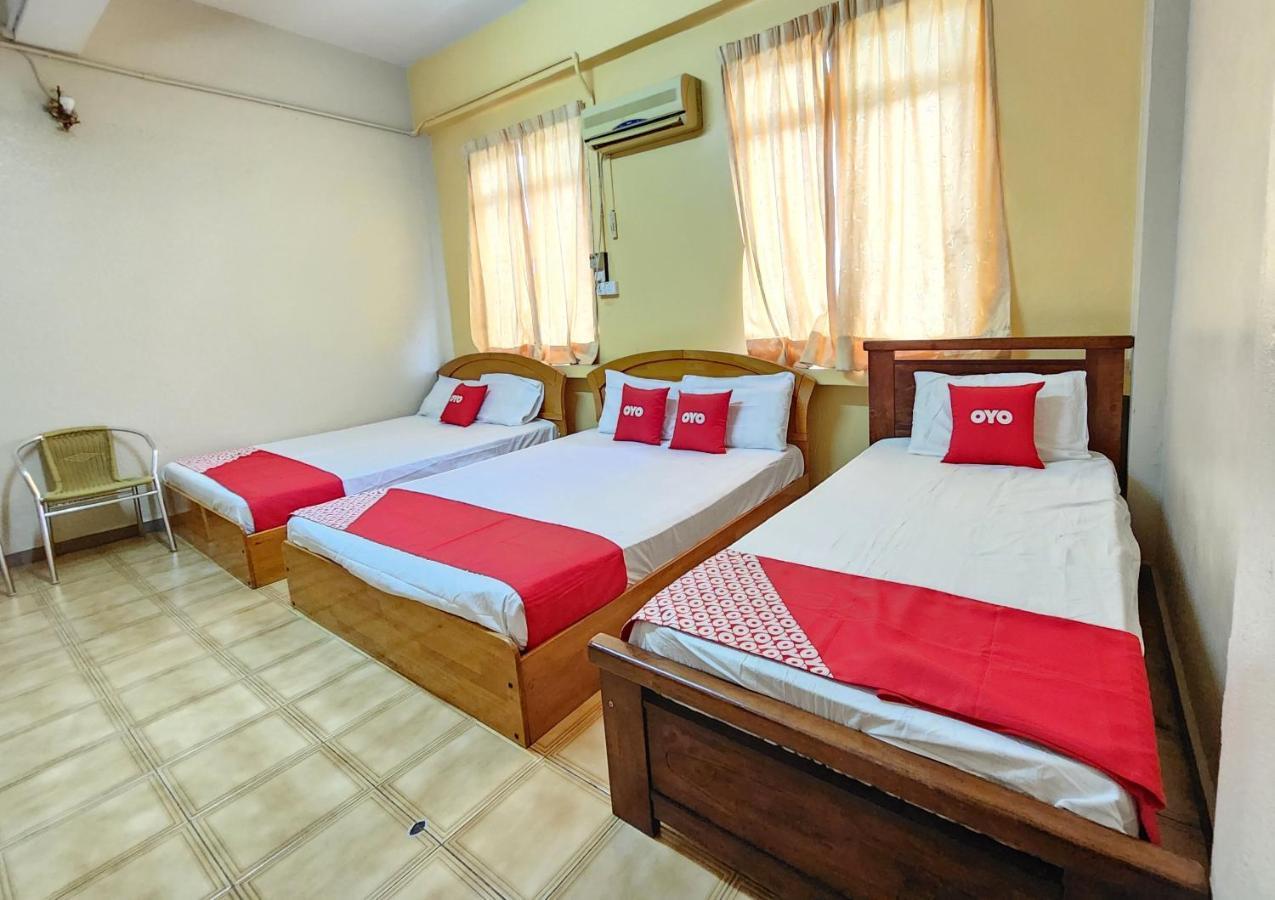 Oyo 90743 Hotel Ban Cheong Kangar Esterno foto